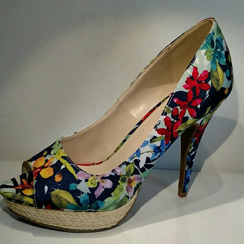 APT.9 heels